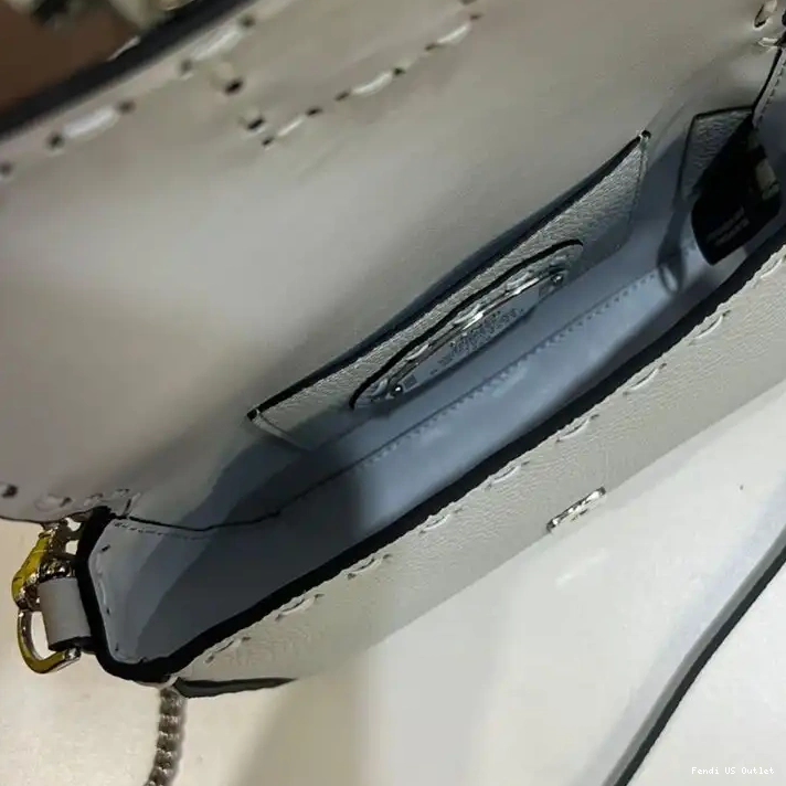 Vintage HOT Bag Baguette Cuoio Sky Leather Selleria In Fendi Mini Romano Blue 0325